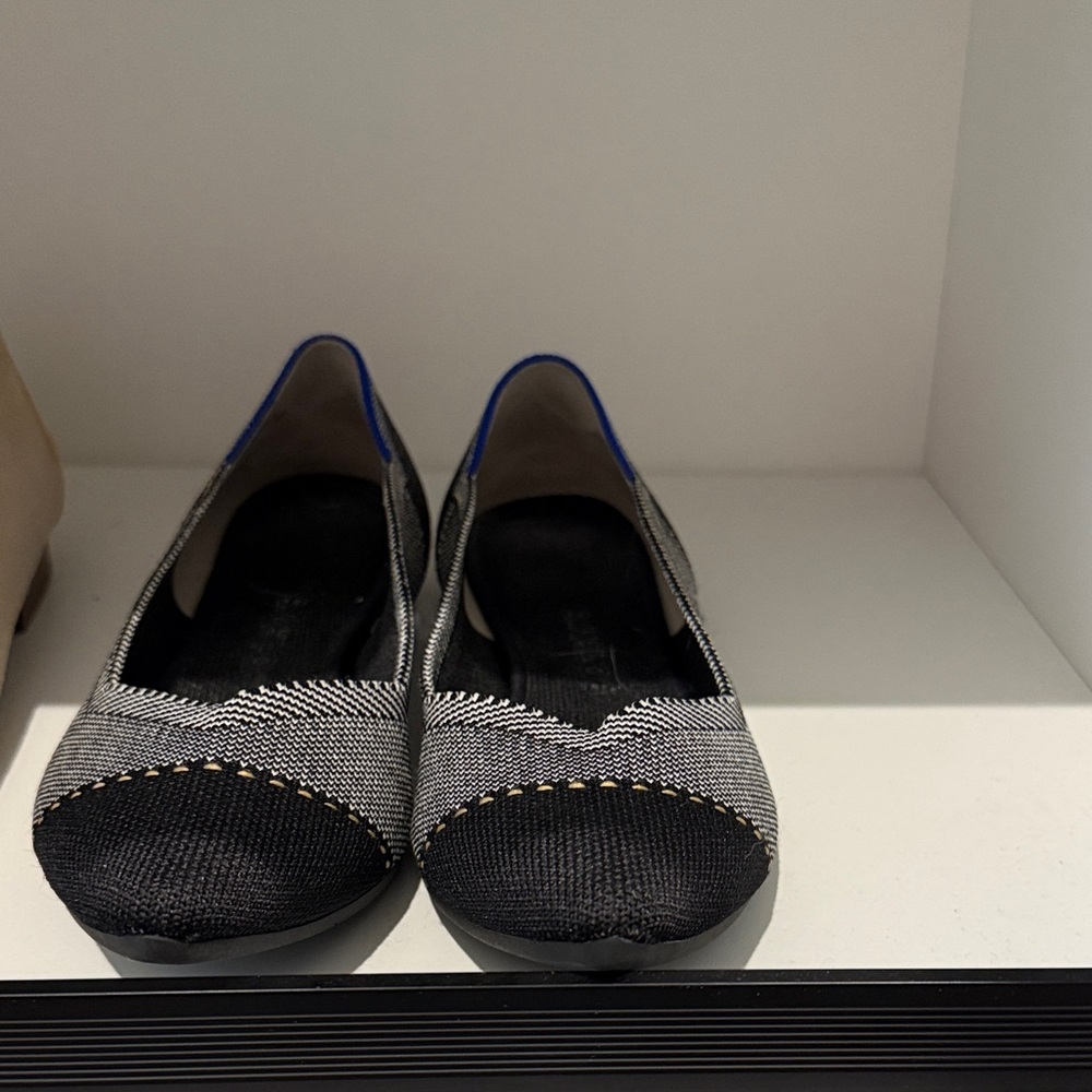 Rothy’s The Point Flat —  Grey Mist Captoe Size 7.5